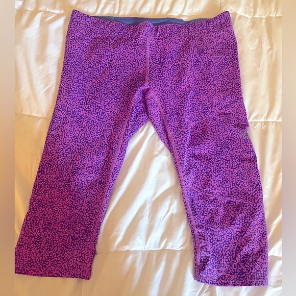 North Face Flashdry Women's Sweet Violet Splash Motus Capris Tights - Picture 1 of 4